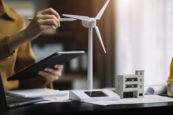 Wer 2026 noch Steuern sparen will, sollte investieren